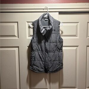 The North Face Women’s Medium Gray Quilted Insulated Vest Full Zip Snap Front